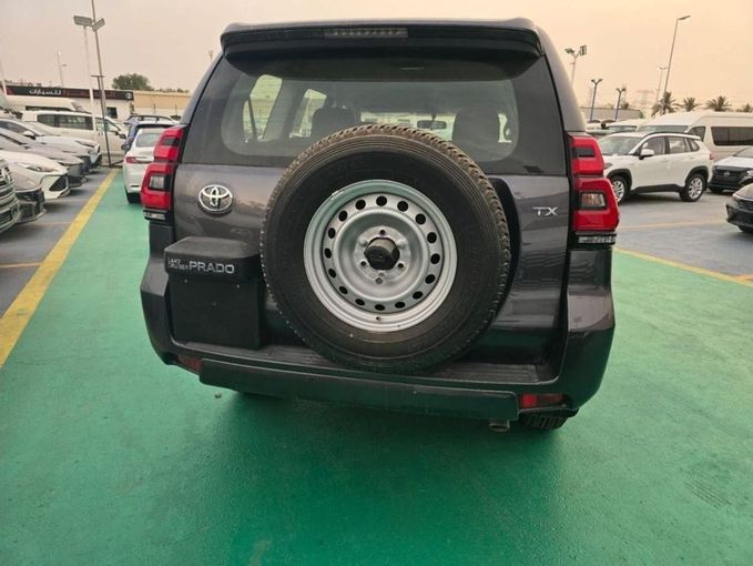 New Toyota Land Cruiser Prado 150 Series Facelift 3, 2.8 l, 2023 in Dubai by Mohamed Hakim Motors, Grey color. GCC Specs | AUTO.AE