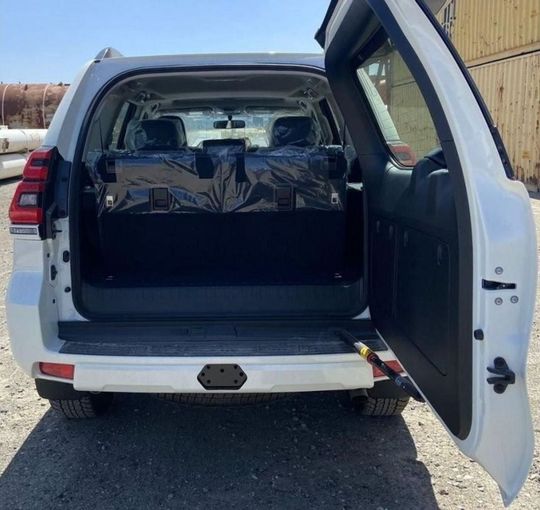 New Toyota Land Cruiser Prado 150 Series Facelift 3, 4.0 l, 2023 in Dubai by Mohamed Hakim Motors, White color. GCC Specs | AUTO.AE
