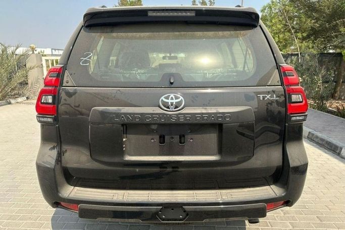 New Toyota Land Cruiser Prado 150 Series Facelift 3, 4.0 l, 2023 in Dubai by Mohamed Hakim Motors, Black color. GCC Specs | AUTO.AE