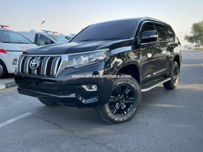 Подержанный Toyota Land Cruiser Prado 150 Series Рестайлинг 1, 3.0 л, 2015 в Дубае от Alhamd Motors Черный цвет. Other | AUTO.AE