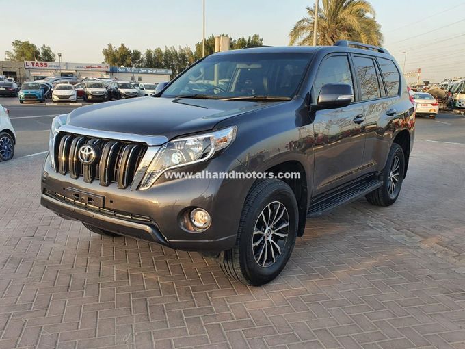 Подержанный Toyota Land Cruiser Prado 150 Series Рестайлинг 1, 3.0 л, 2013 в Дубае от Alhamd Motors Серый цвет. Other | AUTO.AE