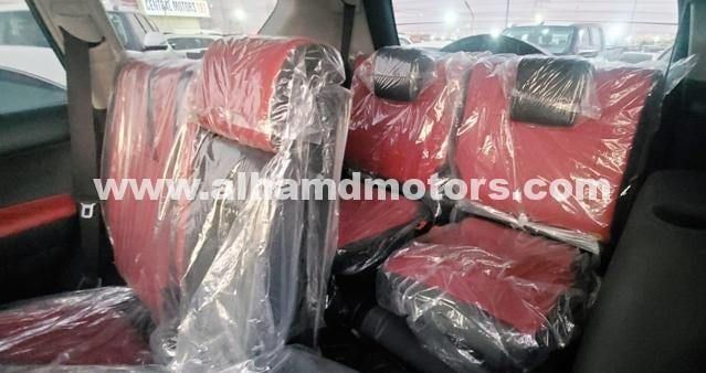 Used Toyota Land Cruiser Prado 150 Series Facelift 2, 2.8 l, 2019 in Dubai by Alhamd Motors, Grey color. Other | AUTO.AE