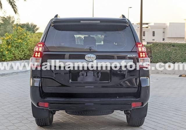 Used Toyota Land Cruiser Prado 150 Series Facelift 1, 2.7 l, 2015 in Dubai by Alhamd Motors, Black color. Other | AUTO.AE