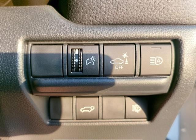Подержанный Toyota Land Cruiser Prado 250 Series, 2.7 л, 2024 в Дубае от Alhamd Motors Белый цвет. Other | AUTO.AE