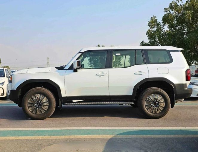 Новый Toyota Land Cruiser Prado 250 Series, 2.7 л, 2024 в Дубае от SK Motors Белый цвет. Other | AUTO.AE