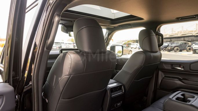 Новый Toyota Land Cruiser Prado 250 Series, 2.7 л, 2025 в Дубае от Milele Черный цвет. Other | AUTO.AE