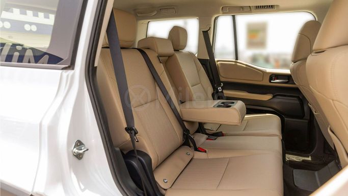 Новый Toyota Land Cruiser Prado 250 Series, 2.8 л, 2025 в Дубае от Milele Белый цвет. Other | AUTO.AE