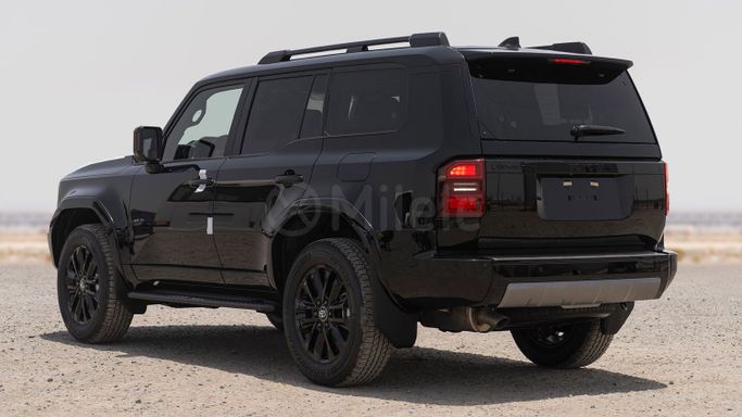 Новый Toyota Land Cruiser Prado 250 Series, 2.4 л, 2025 в Дубае от Milele Черный цвет. Other | AUTO.AE