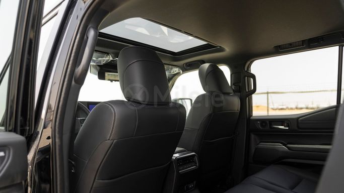 Новый Toyota Land Cruiser Prado 250 Series, 2.4 л, 2025 в Дубае от Milele Черный цвет. Other | AUTO.AE