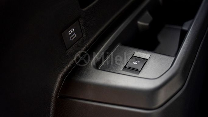 Новый Toyota Land Cruiser Prado 250 Series, 2.8 л, 2025 в Дубае от Milele Черный цвет. Other | AUTO.AE