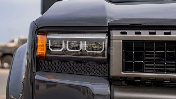 جديدة Toyota Land Cruiser Prado 250 Series, 2.4 l, 2024 في في دبي من Milele، اللون رمادي. أخرى | AUTO.AE
