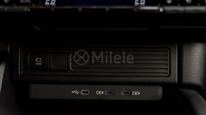 جديدة Toyota Land Cruiser Prado 250 Series, 2.4 l, 2024 في في دبي من Milele، اللون برونزي. أخرى | AUTO.AE