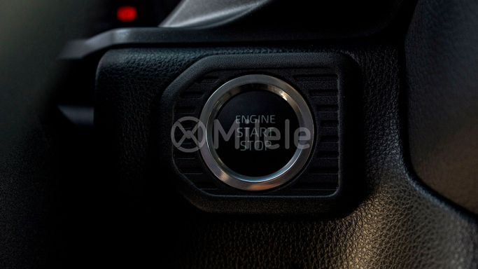 جديدة Toyota Land Cruiser Prado 250 Series, 2.7 l, 2025 في في دبي من Milele، اللون أسود. أخرى | AUTO.AE