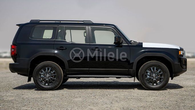 جديدة Toyota Land Cruiser Prado 250 Series, 2.7 l, 2025 في في دبي من Milele، اللون أسود. أخرى | AUTO.AE