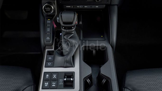 جديدة Toyota Land Cruiser Prado 250 Series, 2.4 l, 2025 في في دبي من Milele، اللون رمادي. أخرى | AUTO.AE