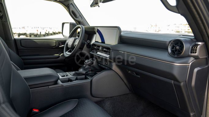 جديدة Toyota Land Cruiser Prado 250 Series, 2.4 l, 2025 في في دبي من Milele، اللون رمادي. أخرى | AUTO.AE