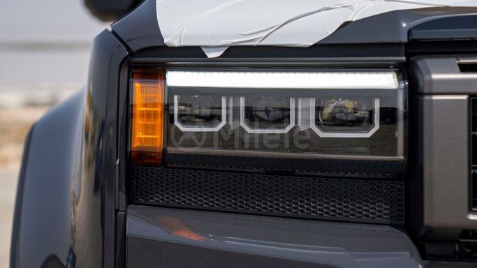 جديدة Toyota Land Cruiser Prado 250 Series, 2.4 l, 2025 في في دبي من Milele، اللون رمادي. أخرى | AUTO.AE