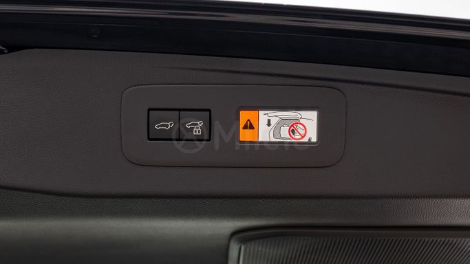 جديدة Toyota Land Cruiser Prado 250 Series, 2.4 l, 2024 في في دبي من Milele، اللون أسود. أخرى | AUTO.AE