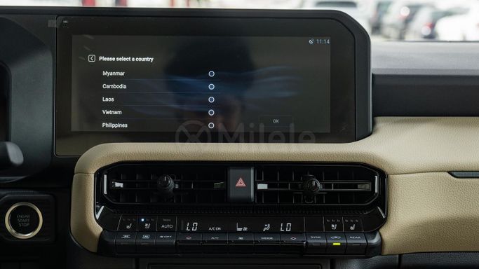 جديدة Toyota Land Cruiser Prado 250 Series, 2.4 l, 2024 في في دبي من Milele، اللون أسود. أخرى | AUTO.AE