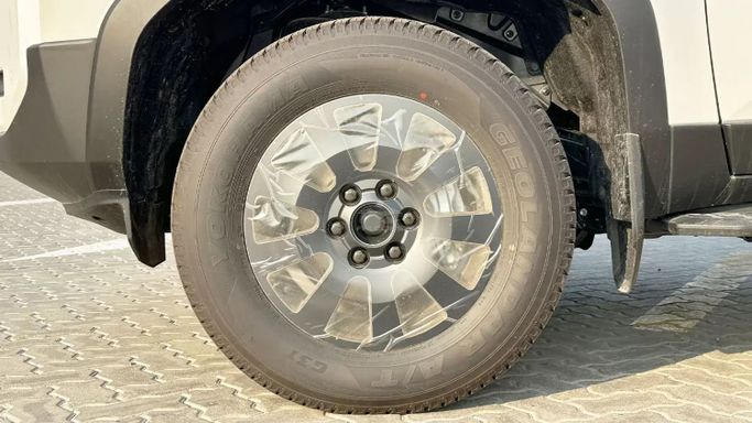 Новый Toyota Land Cruiser Prado 250 Series, 2.4 л, 2024 в Дубае от Falcons GT Motors FZCO Белый цвет. Other | AUTO.AE