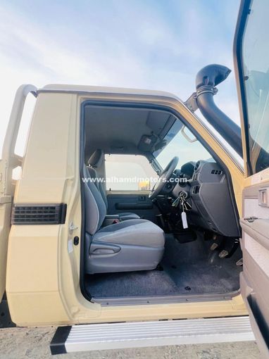 Used Toyota Land Cruiser 70 Series Facelift, 4.5 l, 2020 in Dubai by Alhamd Motors, Beige color. Other | AUTO.AE