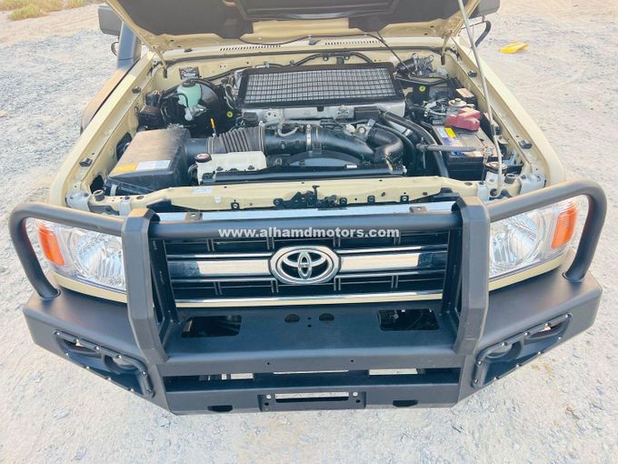 Used Toyota Land Cruiser 70 Series Facelift, 4.5 l, 2020 in Dubai by Alhamd Motors, Beige color. Other | AUTO.AE