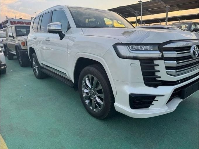 New Toyota Land Cruiser 300 Series, 3.4 l, 2024 in Dubai by Mohamed Hakim Motors, White color. Other | AUTO.AE