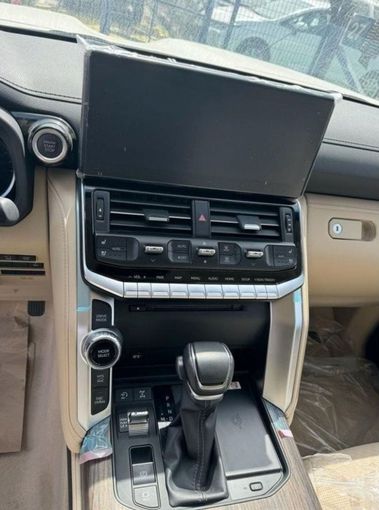 New Toyota Land Cruiser 300 Series, 3.4 l, 2024 in Dubai by Mohamed Hakim Motors, White color. Other | AUTO.AE