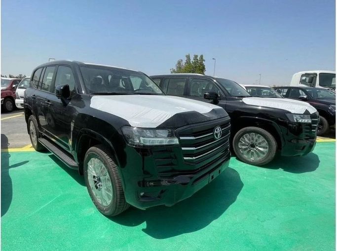 New Toyota Land Cruiser 300 Series, 4.0 l, 2024 in Dubai by Mohamed Hakim Motors, Black color. GCC Specs | AUTO.AE