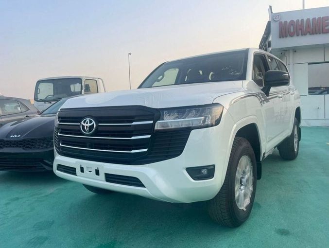 New Toyota Land Cruiser 300 Series, 3.3 l, 2022 in Dubai by Mohamed Hakim Motors, White color. GCC Specs | AUTO.AE