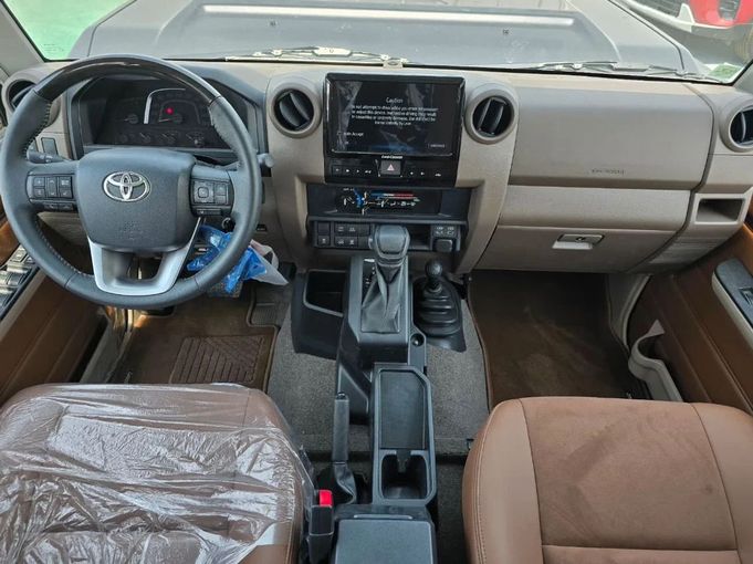 New Toyota Land Cruiser 70 Series Facelift 2, 4.0 l, 2025 in Dubai by Mohamed Hakim Motors, Grey color. Other | AUTO.AE