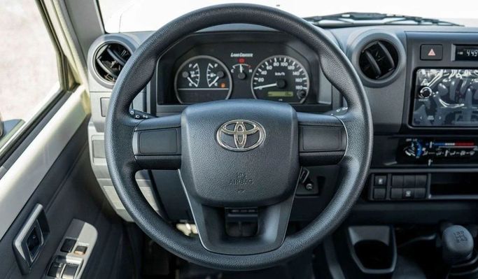 New Toyota Land Cruiser 70 Series Facelift 2, 4.5 l, 2023 in Dubai by Mohamed Hakim Motors, White color. GCC Specs | AUTO.AE