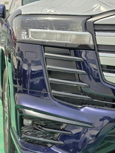New Toyota Land Cruiser 300 Series, 3.4 l, 2025 in Dubai by Mohamed Hakim Motors, Navy Blue color. Other | AUTO.AE