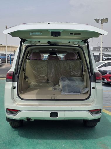 New Toyota Land Cruiser 300 Series, 4.0 l, 2025 in Dubai by Mohamed Hakim Motors, White color. GCC Specs | AUTO.AE