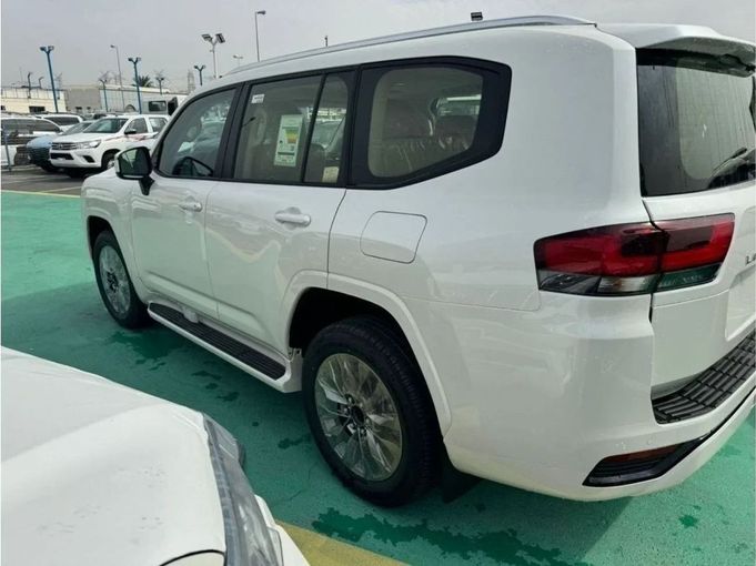New Toyota Land Cruiser 300 Series, 4.0 l, 2024 in Dubai by Mohamed Hakim Motors, White color. GCC Specs | AUTO.AE