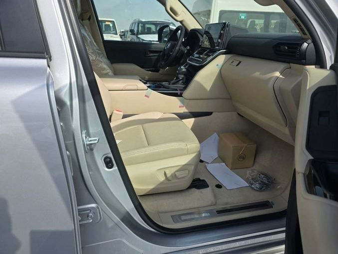 New Toyota Land Cruiser 300 Series, 4.0 l, 2024 in Dubai by Mohamed Hakim Motors, Silver color. GCC Specs | AUTO.AE