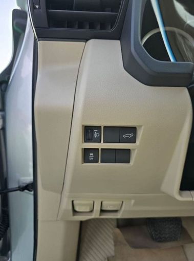 New Toyota Land Cruiser 300 Series, 4.0 l, 2024 in Dubai by Mohamed Hakim Motors, Silver color. GCC Specs | AUTO.AE