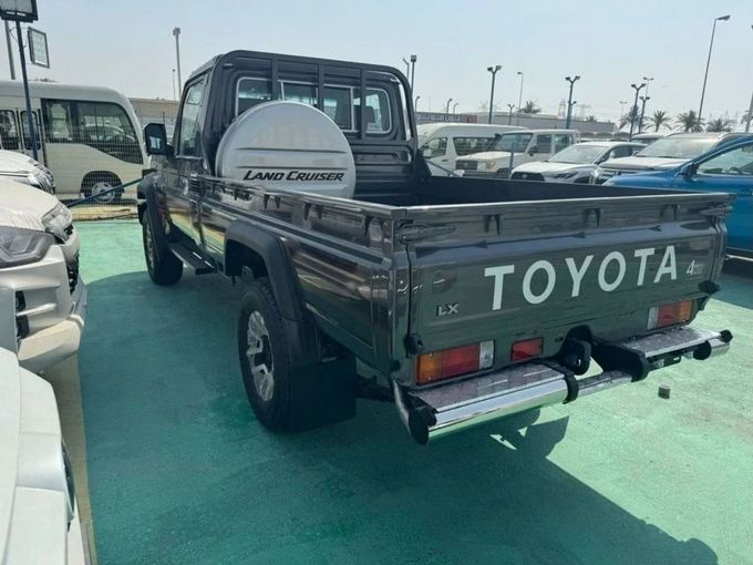 New Toyota Land Cruiser 70 Series Facelift 2, 2.8 l, 2024 in Dubai by Mohamed Hakim Motors, Black color. GCC Specs | AUTO.AE