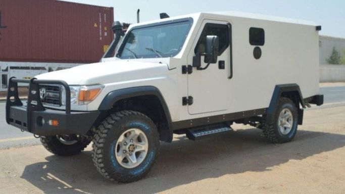 New Toyota Land Cruiser 70 Series Facelift 2, 4.5 l, 2023 in Dubai by Mohamed Hakim Motors, White color. GCC Specs | AUTO.AE