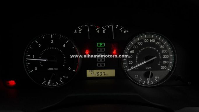 Подержанный Toyota Land Cruiser 70 Series Рестайлинг, 4.5 л, 2020 в Дубае от Alhamd Motors Серый цвет. Other | AUTO.AE