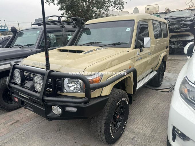 Used Toyota Land Cruiser 70 Series Facelift, 4.5 l, 2021 in Dubai by Alhamd Motors, Beige color. Other | AUTO.AE