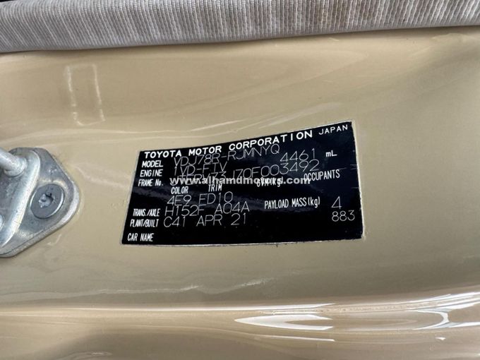Used Toyota Land Cruiser 70 Series Facelift, 4.5 l, 2021 in Dubai by Alhamd Motors, Beige color. Other | AUTO.AE
