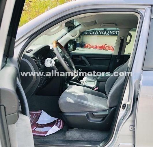 Used Toyota Land Cruiser 70 Series Facelift, 4.5 l, 2012 in Dubai by Alhamd Motors, Silver color. Other | AUTO.AE
