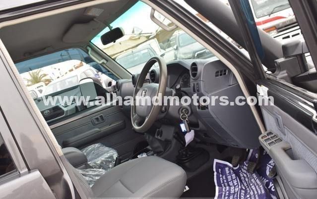 Used Toyota Land Cruiser 70 Series Facelift, 4.5 l, 2015 in Dubai by Alhamd Motors, Black color. Other | AUTO.AE