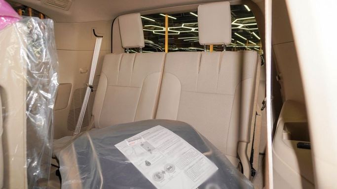 Новый Toyota Land Cruiser 300 Series, 3.4 л, 2025 в Дубае от Najem Motors Серый цвет. GCC | AUTO.AE