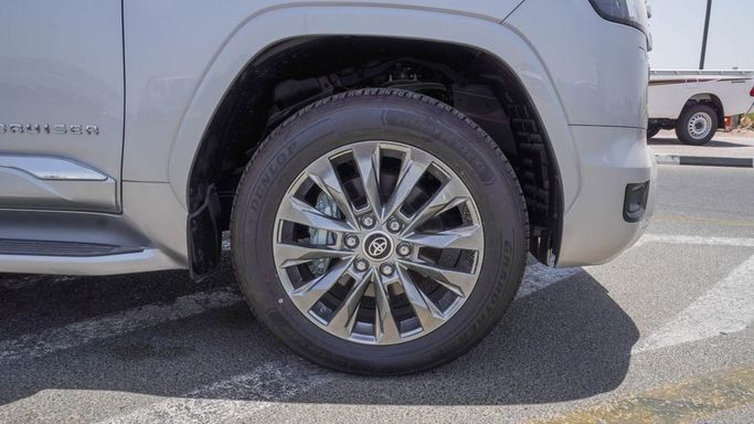 New Toyota Land Cruiser 300 Series, 3.4 l, 2024 in Dubai by Najem Motors, White color. GCC Specs | AUTO.AE