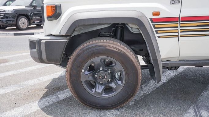 New Toyota Land Cruiser 70 Series Facelift 2, 4.0 l, 2025 in Dubai by Najem Motors, White color. GCC Specs | AUTO.AE