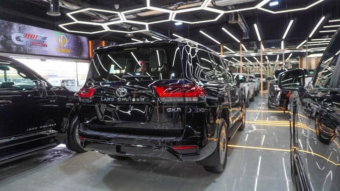 New Toyota Land Cruiser 300 Series, 4.0 l, 2025 in Dubai by Najem Motors, Black color. GCC Specs | AUTO.AE