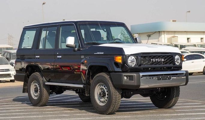 New Toyota Land Cruiser 70 Series Facelift 2, 4.0 l, 2025 in Dubai by Najem Motors, Black color. GCC Specs | AUTO.AE