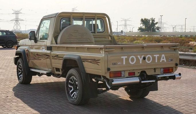 New Toyota Land Cruiser 70 Series Facelift 2, 4.0 l, 2025 in Dubai by Najem Motors, Beige color. GCC Specs | AUTO.AE